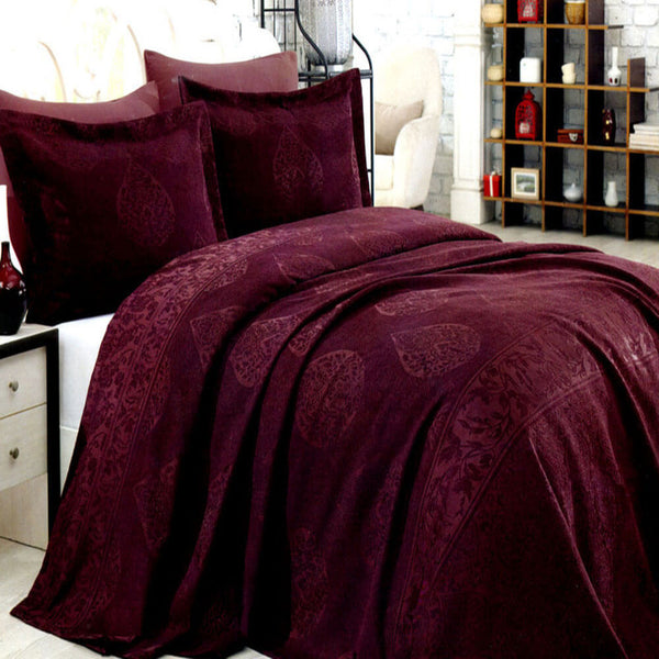 Quilt Set Jacquard 3 Pieces Size 240 x 240 cm  Model 404 From Family Bed