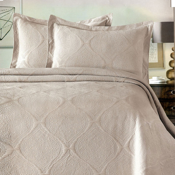 Coverlet Set Jacquard 6 Pieces Size 240 x 240 cm  Model 406 From Family Bed