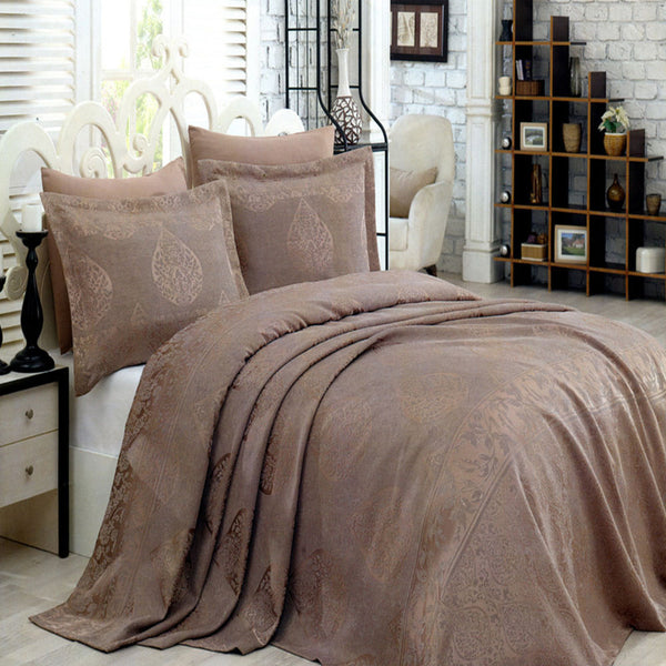 Quilt Set Jacquard 3 Pieces Size 240 x 240 cm  Model 404 From Family Bed