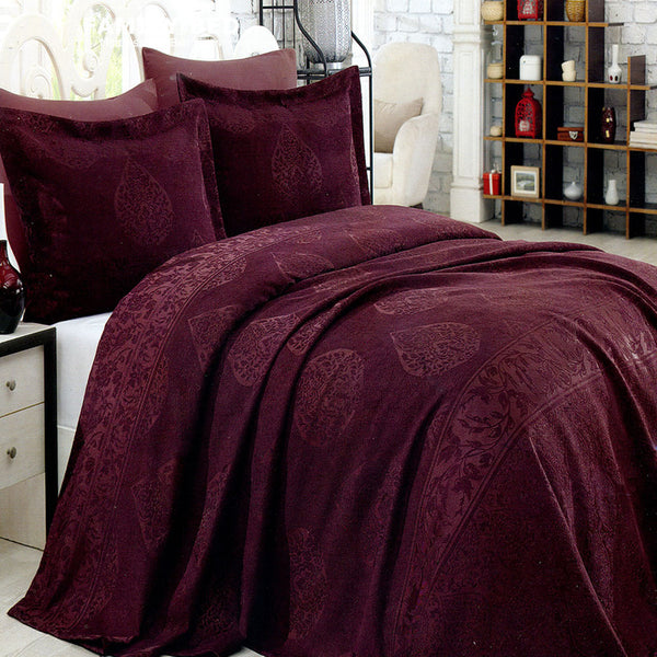 Quilt Set Jacquard 3 Pieces Size 240 x 240 cm  Model 404 From Family Bed