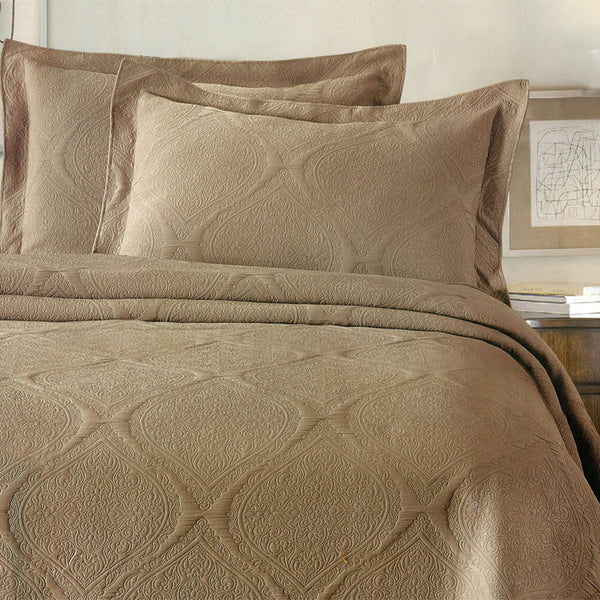 Coverlet Set Jacquard 6 Pieces Size 240 x 240 cm  Model 406 From Family Bed