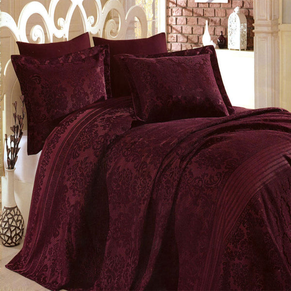 Coverlet Set Jacquard 6 Pieces Size 240 x 240 cm  Model 405 From Family Bed