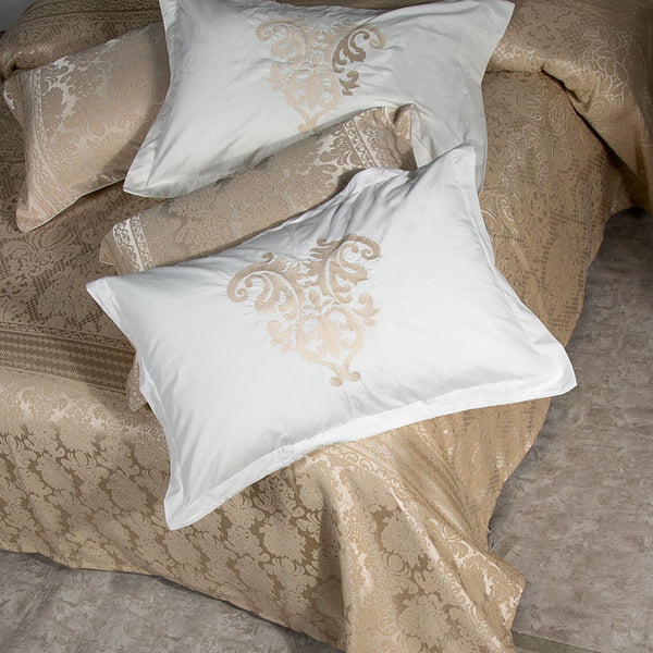 Quilt Set Jacquard 3 Pieces Size 240 x 240 cm  Model 405 From Family Bed